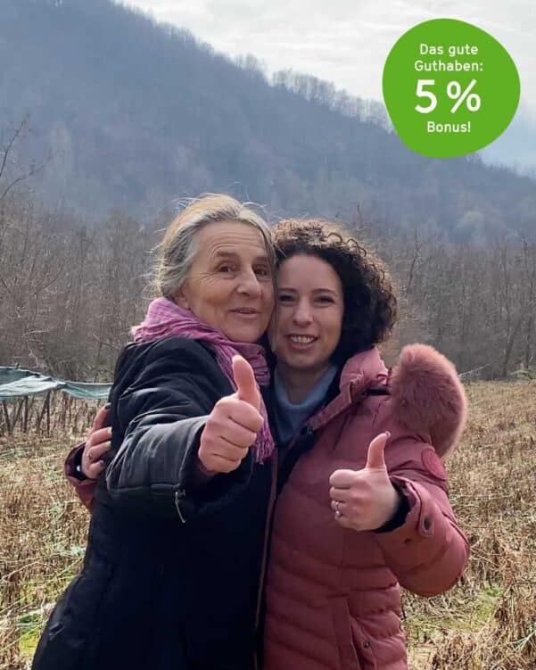 Slobodanka und Biljana machen Stimmung für das gute Guthaben, 1