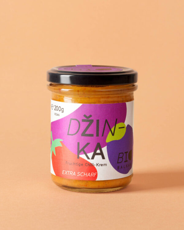 Bio Džinka, eine fruchtig-feurige Crème aus Chili, Pflaumen und Melanzani