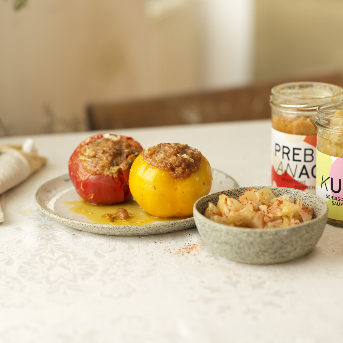 biobalkan gefuellte tomaten tisch mzauner 11